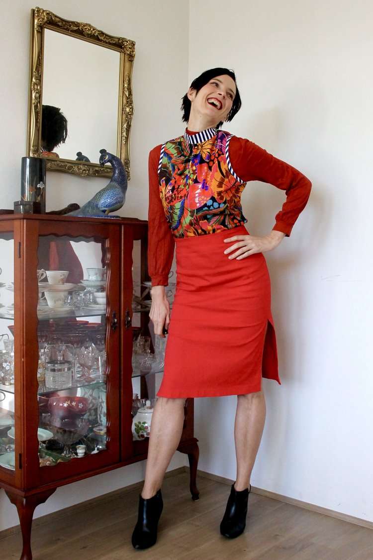 Bright Floral Cotton Sleeveless Blouse