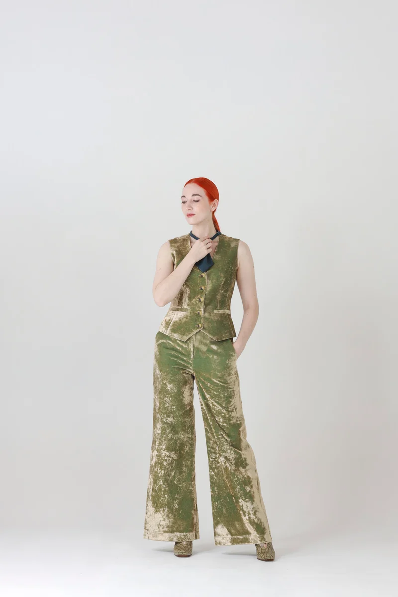 Velvet Vest in Iridescent Green