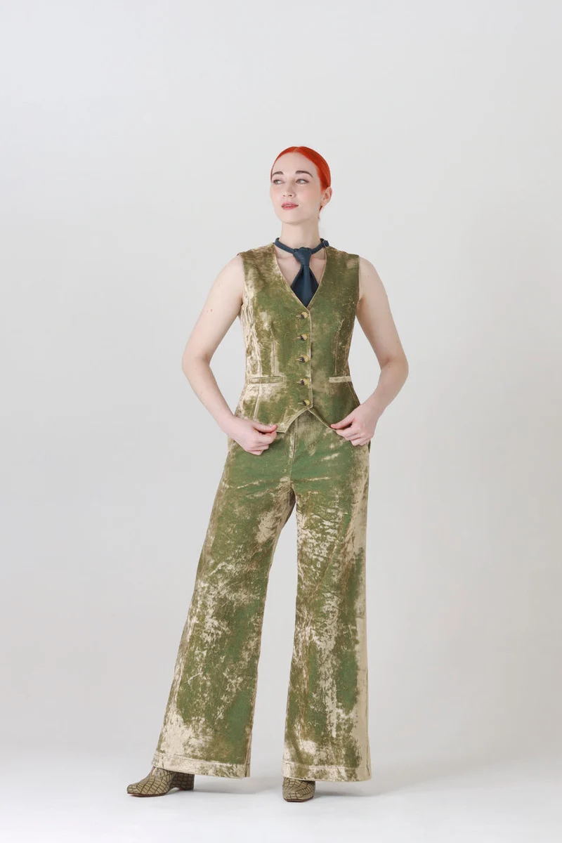 Velvet Vest in Iridescent Green