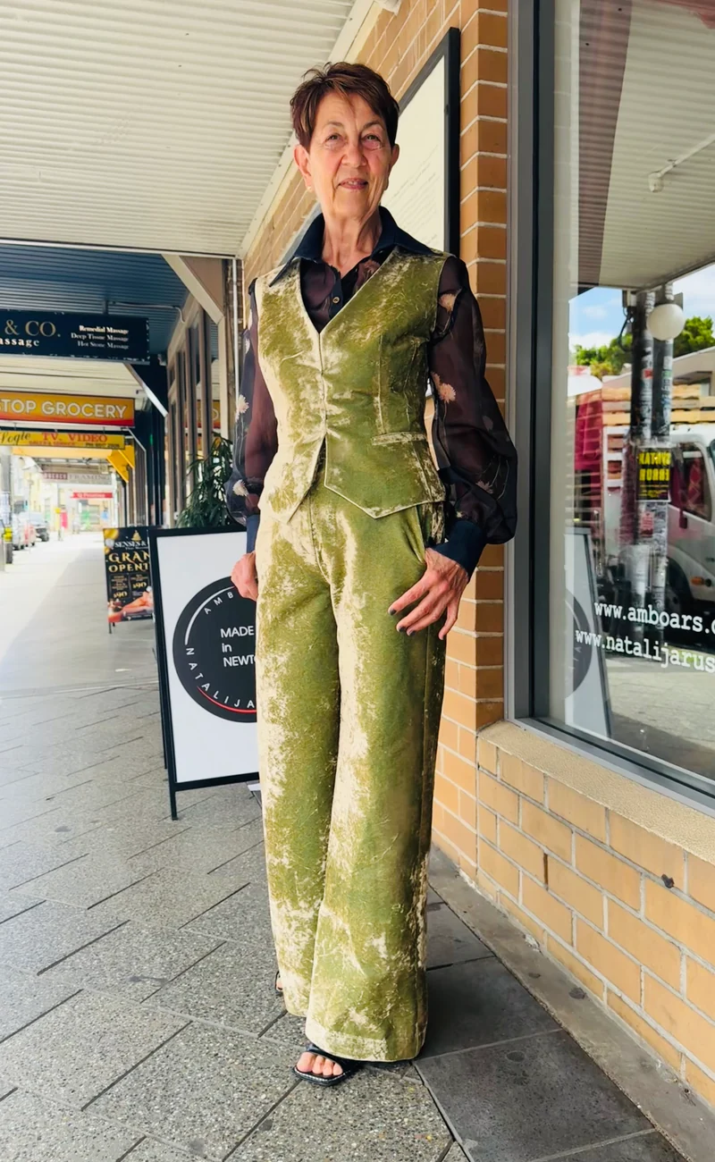 Velvet Vest in Iridescent Green